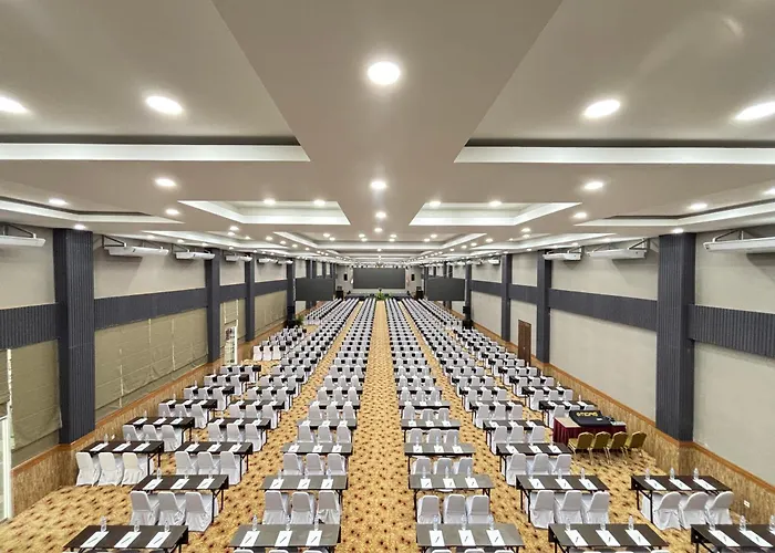 Vega Prime Hotel & Convention