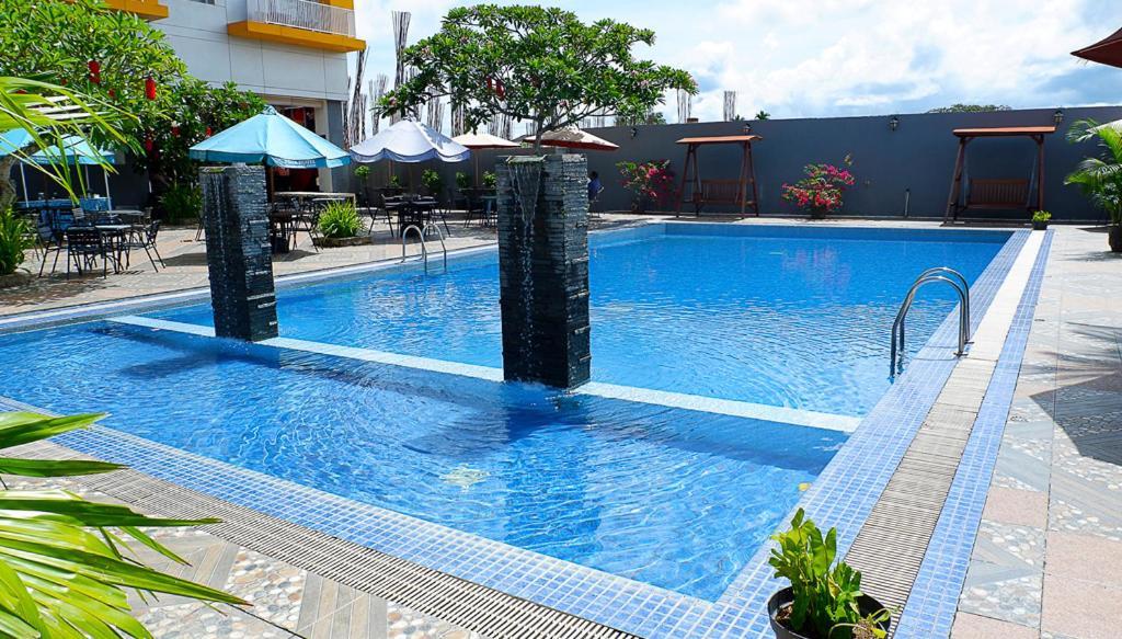 Vega Prime & Convention Hotel 4*