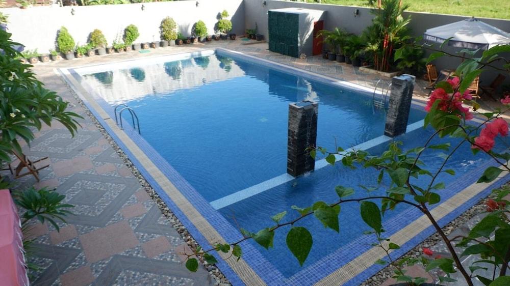 Vega Prime & Convention Hotel Sorong