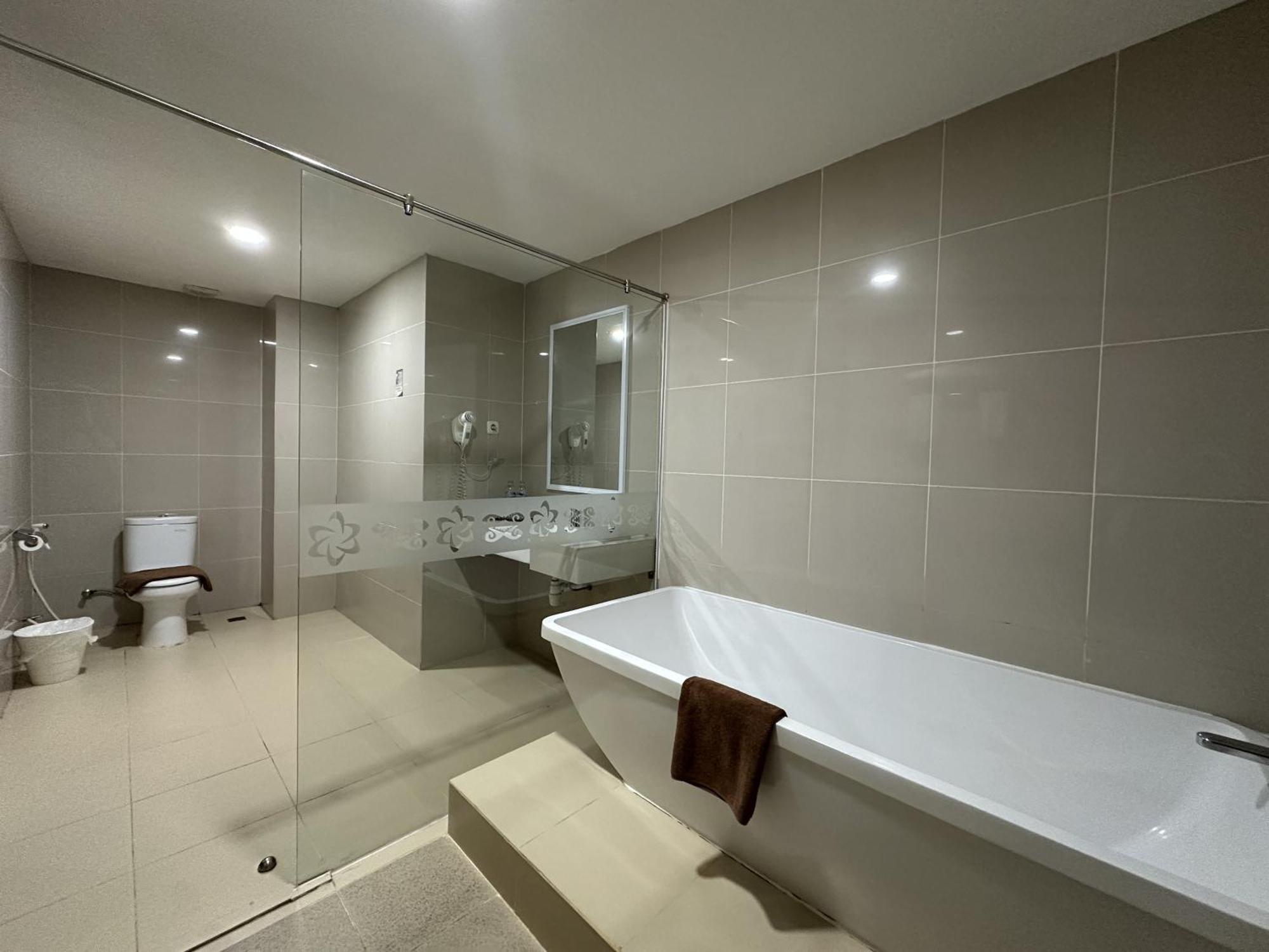 Vega Prime & Convention Hotel