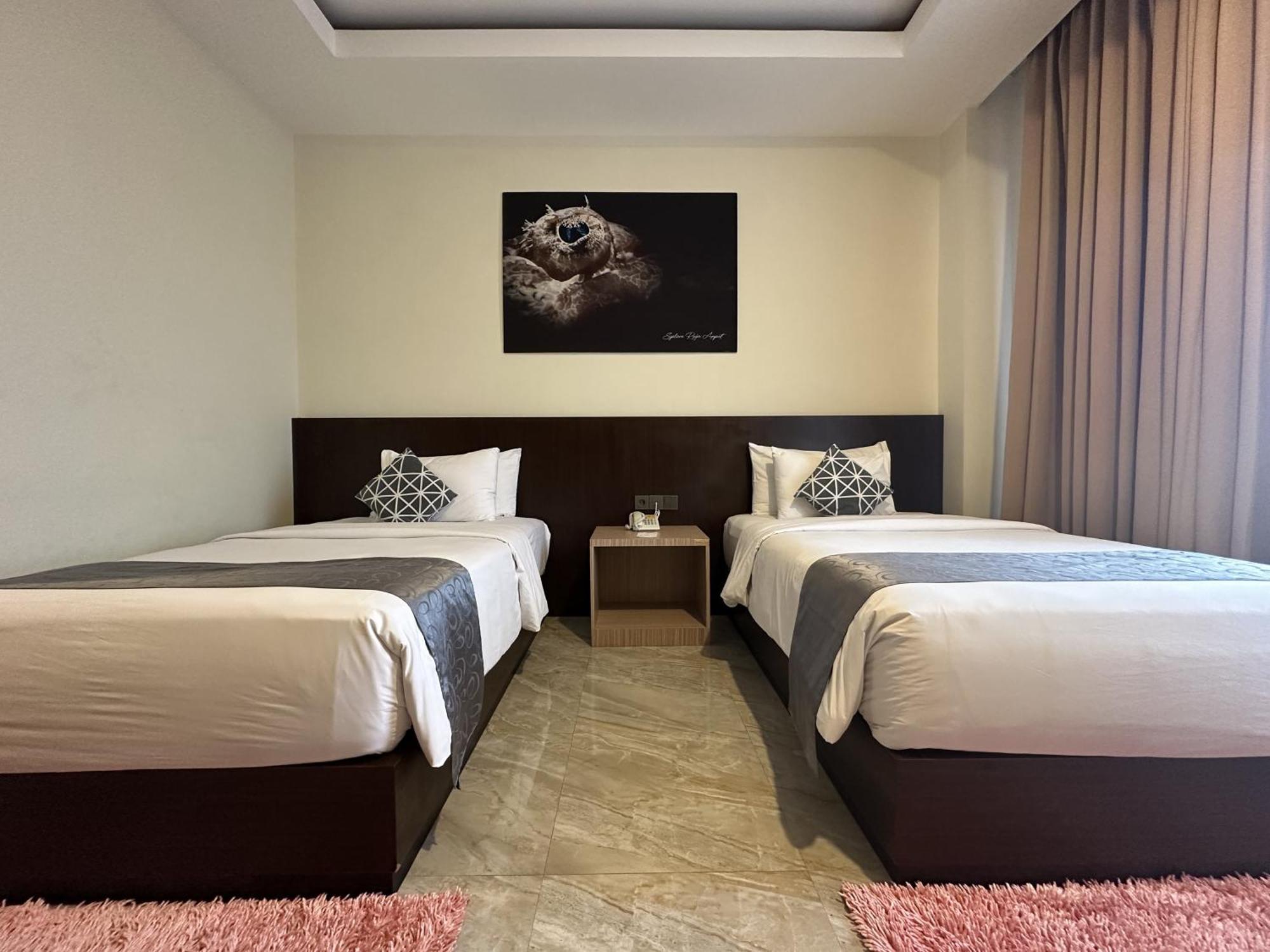 Vega Prime & Convention 4*
